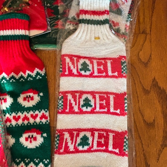 12 CHRISTMAS BOTTLE SWEATERS - Picture 3 of 10